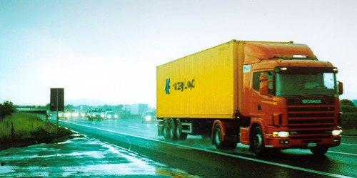truck-1427133.jpg